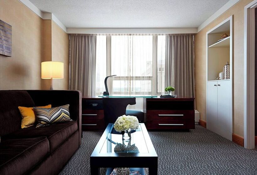 בית מלון כפרי Renaissance Columbus Downtown