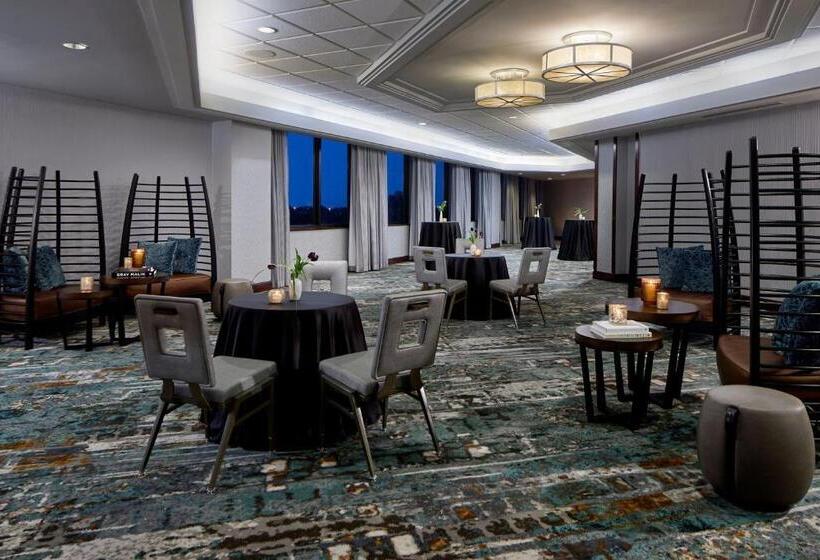 酒店 Renaissance Mobile Riverview Plaza