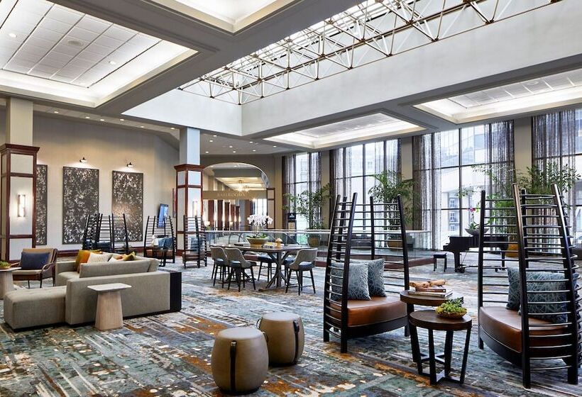 هتل Renaissance Mobile Riverview Plaza