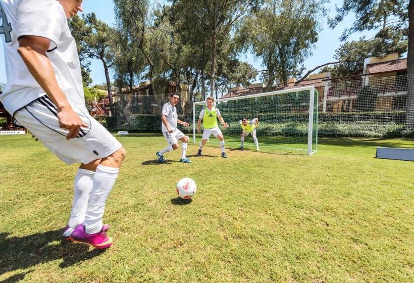 ホテル Robinson Camyuva   Adults Only