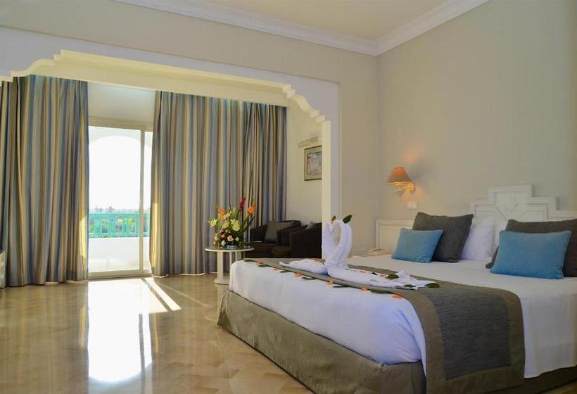 فندق Royal Garden Palace   Families And Couples