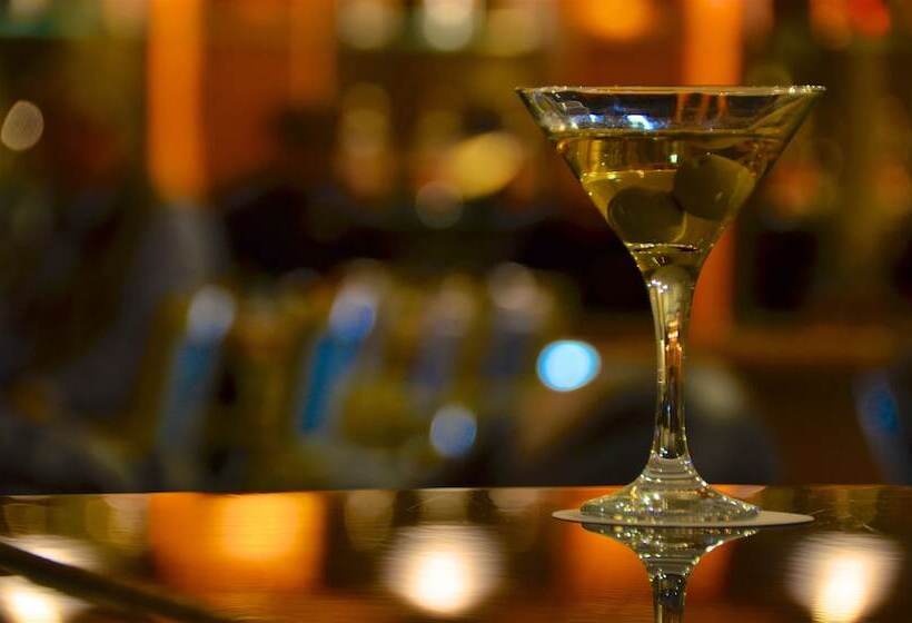 فندق Royal Garden Palace   Families And Couples