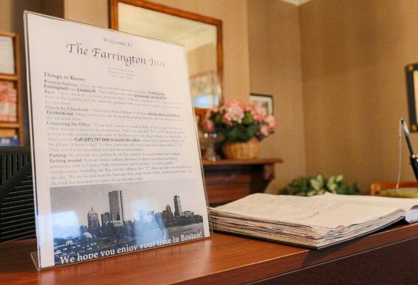 בית מלון כפרי The Farrington Inn