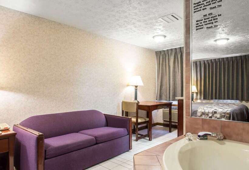 汽车旅馆  Rodeway Inn & Suites Branford   Guilford