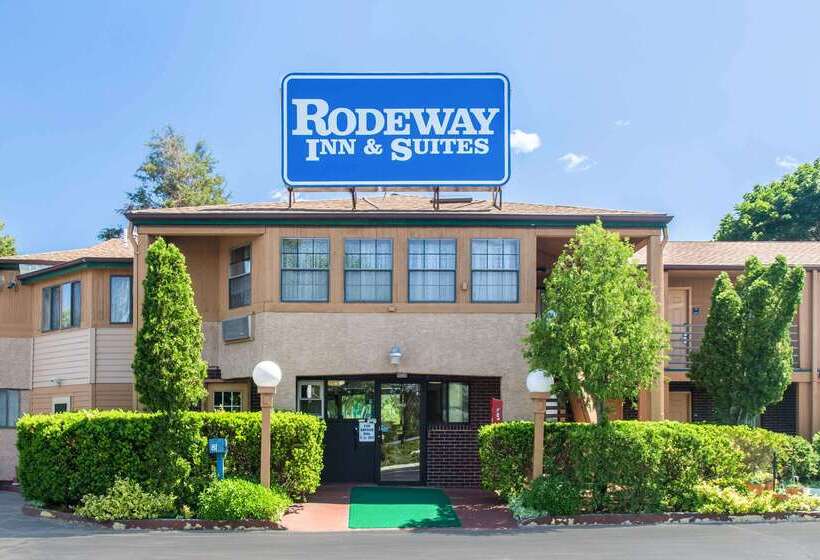 汽车旅馆  Rodeway Inn & Suites Branford   Guilford
