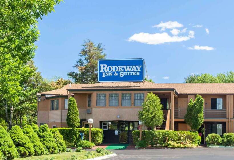 汽车旅馆  Rodeway Inn & Suites Branford   Guilford