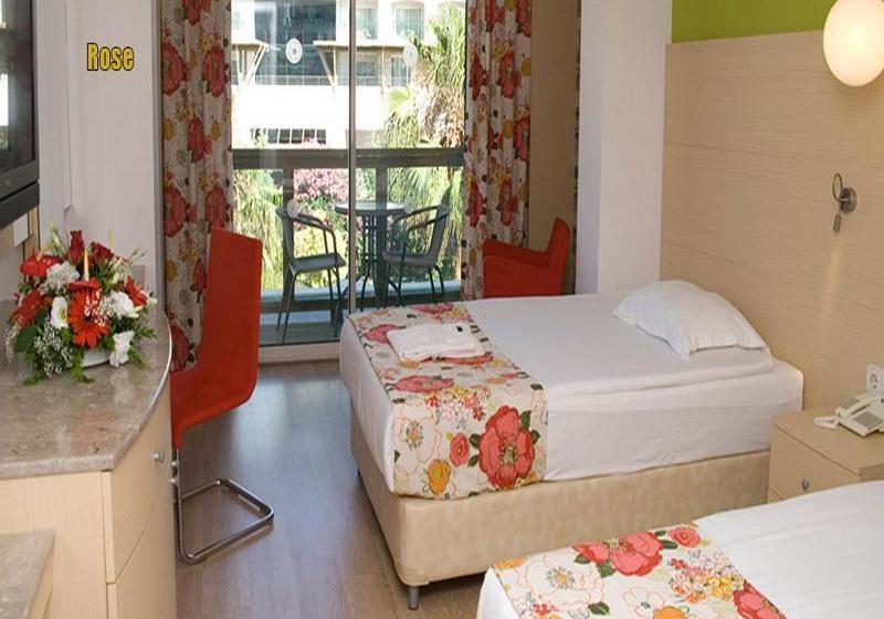 Oleander Hotel & Apartments