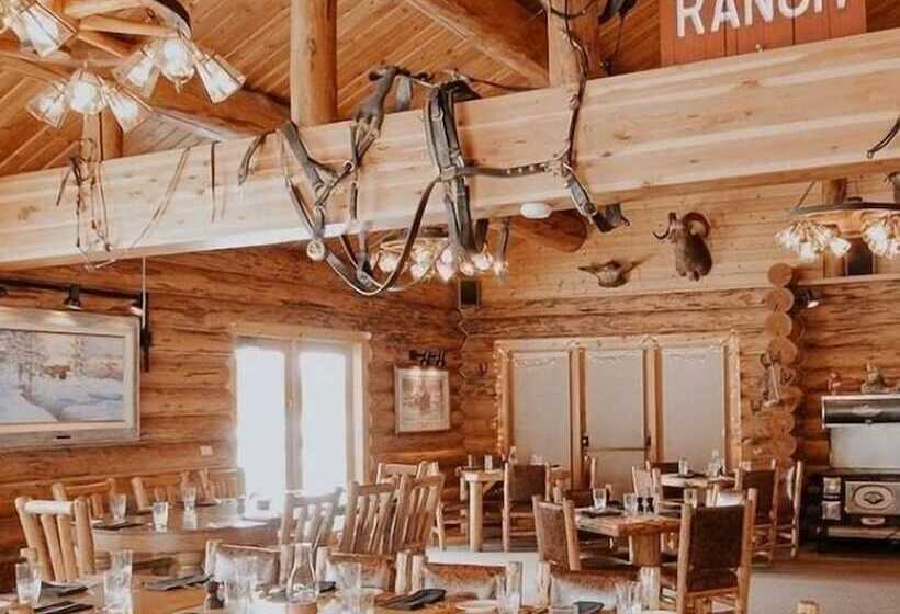 منتجع 320 Guest Ranch