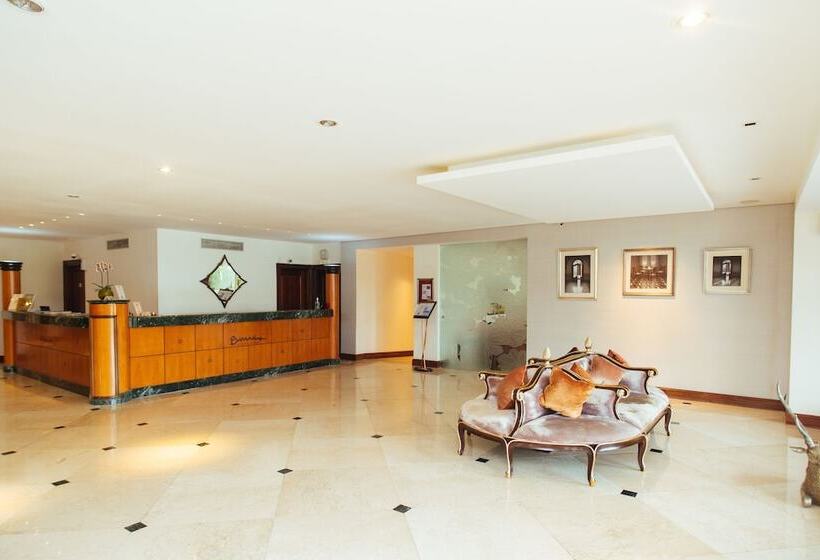 استراحتگاه Barradas Parque Hotel & Spa