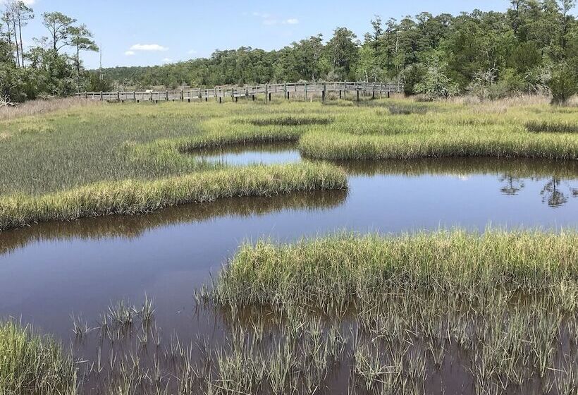 The Aerie Bed And Breakfast