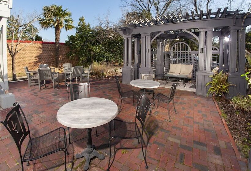 The Aerie Bed And Breakfast