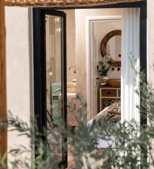 Archetypo Villas And Suites