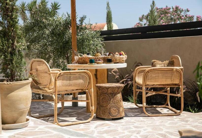 Archetypo Villas And Suites