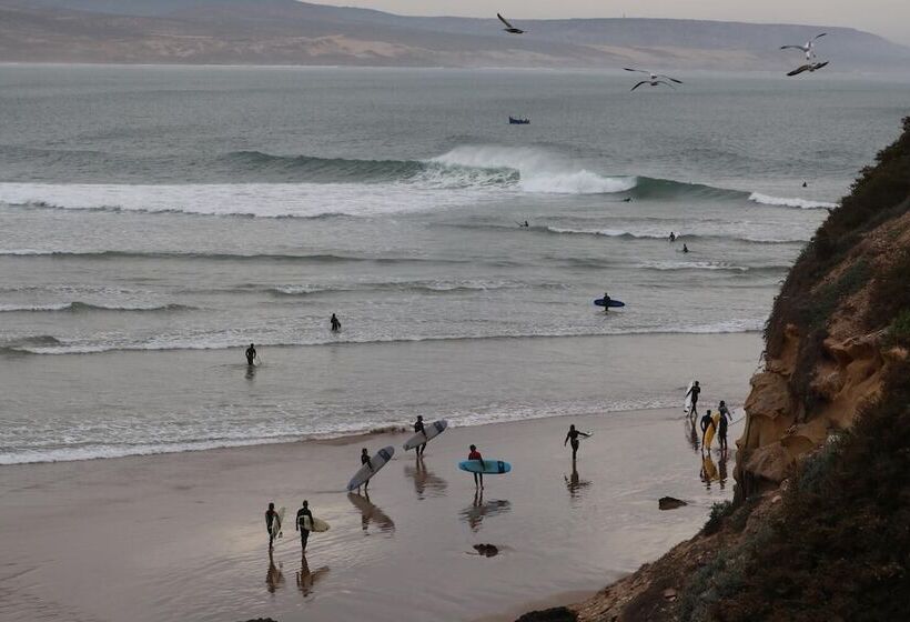 Azul Guest House Taghazout Bay   Hostel