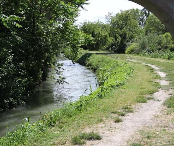 Bed and Breakfast Borgo Al Navile