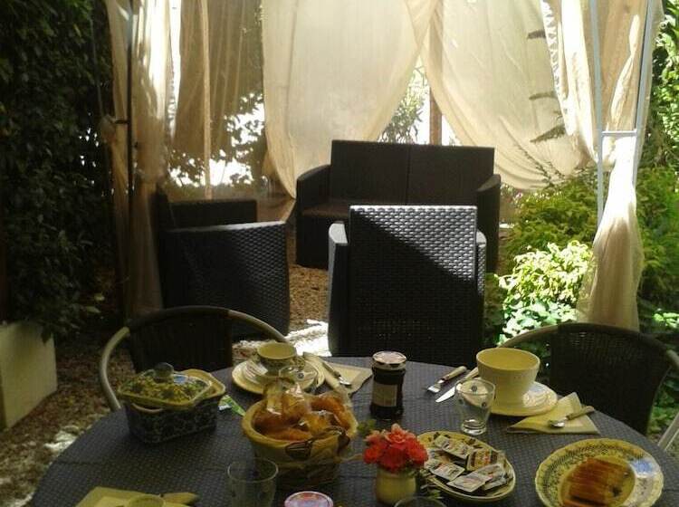 Bed and Breakfast Borgo Al Navile