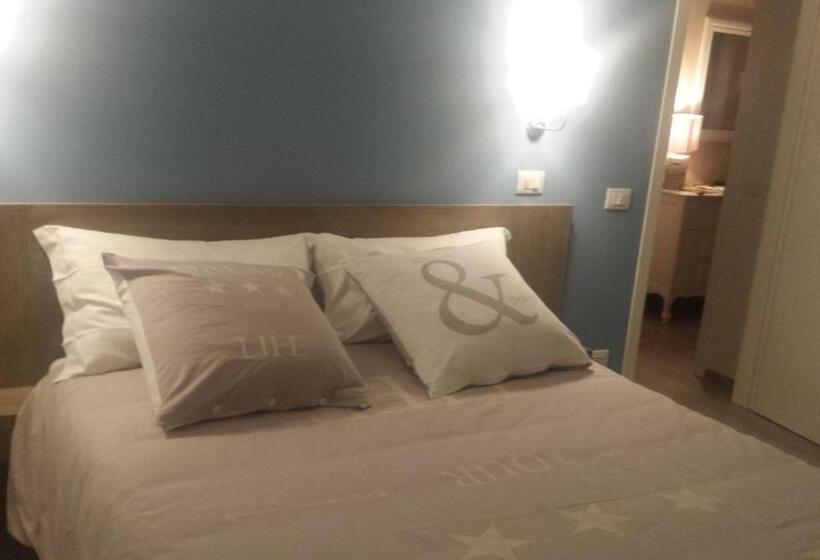 تختخواب و صبحانه La Casa Di Titti