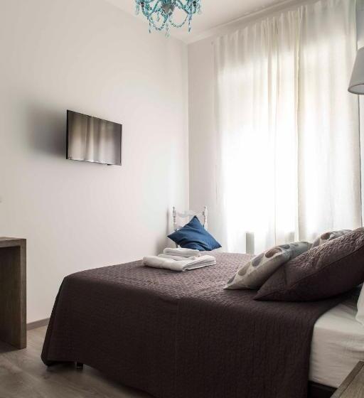 تختخواب و صبحانه La Casa Di Titti