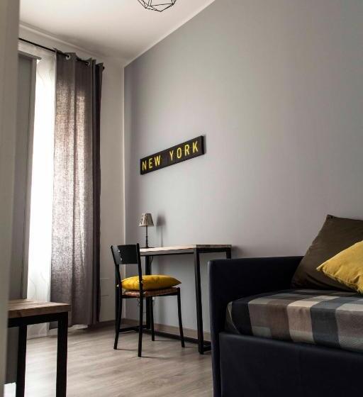 تختخواب و صبحانه La Casa Di Titti