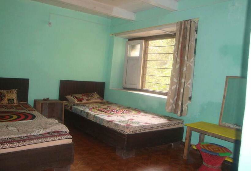 Bed and Breakfast The Nepali Hive