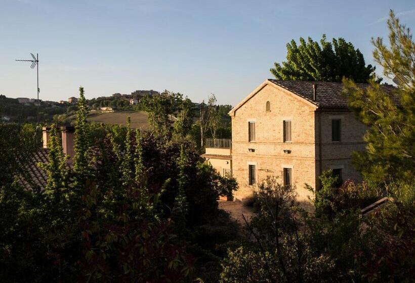 Grande Villa Storica Per Vacanze Con Giardino Privato E Piscina