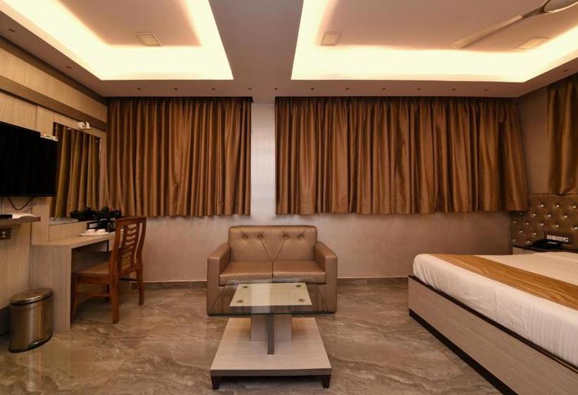 هتل Aafreen International