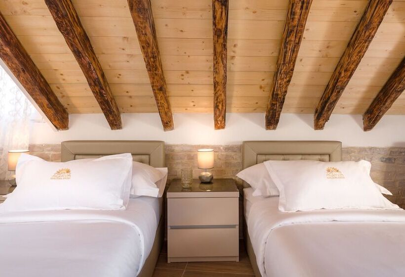 호텔 Agava Lux Rooms&pool