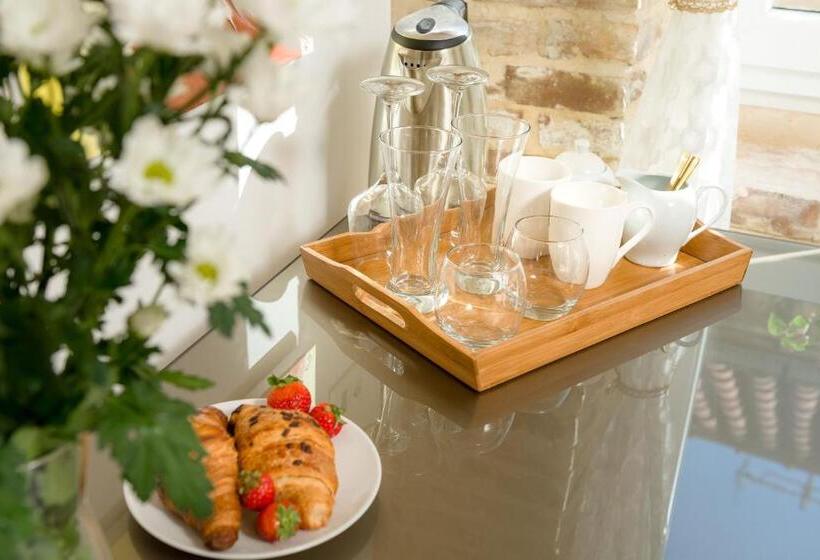 호텔 Agava Lux Rooms&pool