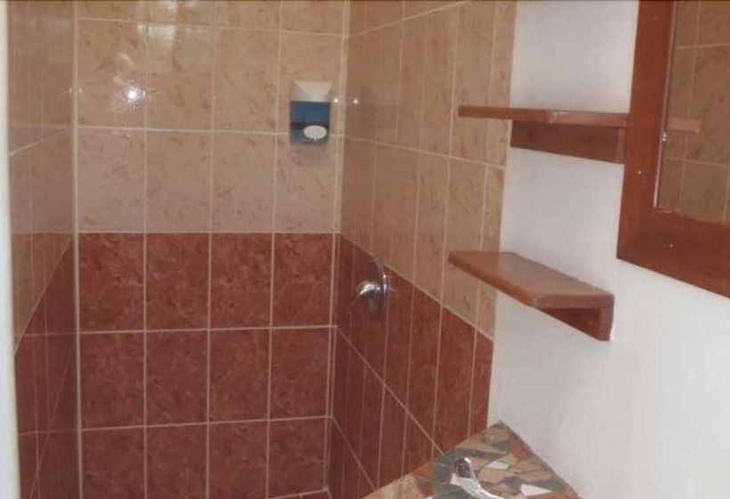 בית מלון כפרי Benque