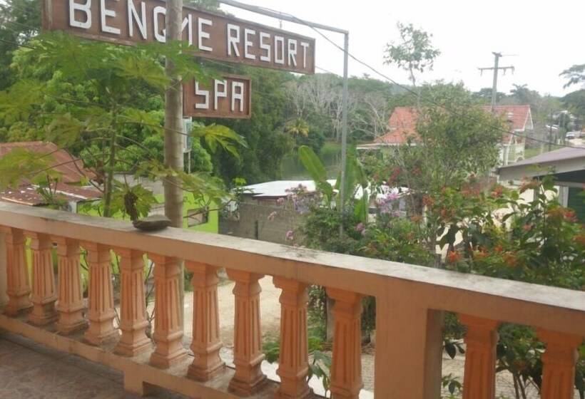 בית מלון כפרי Benque