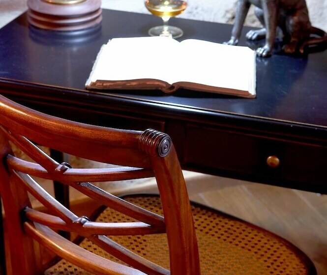 Boutique Hotel Kokkino Spiti