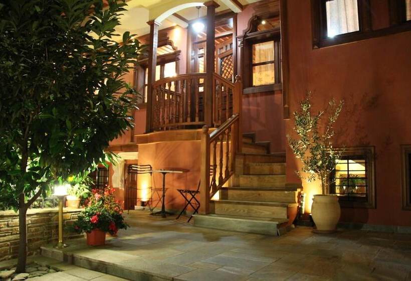 Boutique Hotel Kokkino Spiti