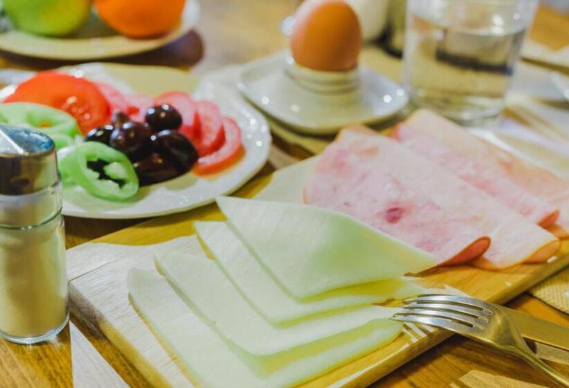 Boutique Hotel Kokkino Spiti