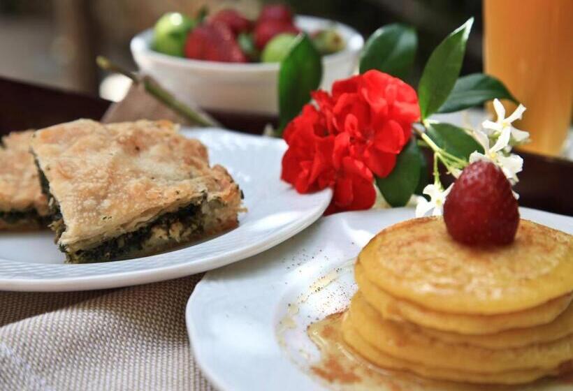 Boutique Hotel Kokkino Spiti