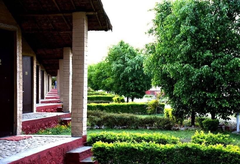 فندق Camp Pawalgarh