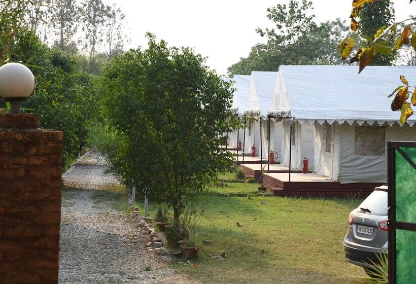 בית מלון כפרי Camp Pawalgarh