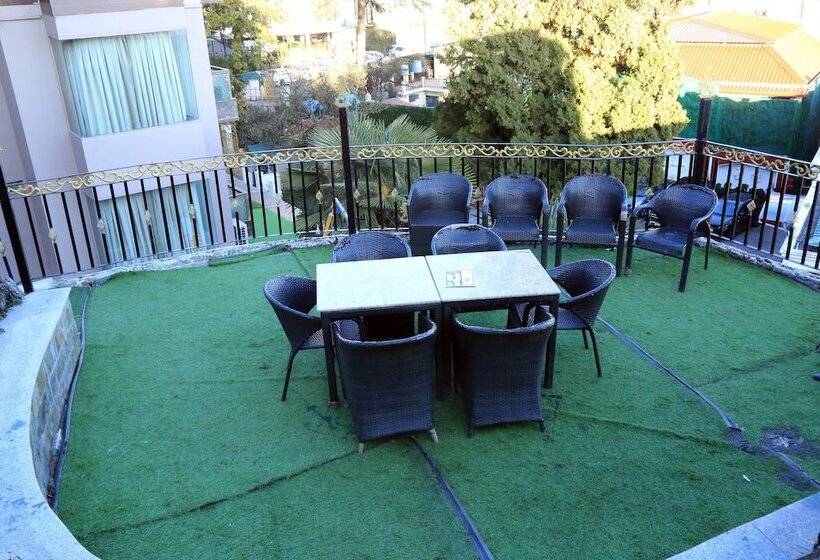 Comfort Inn Silver Arch Hotel, Mussoorie