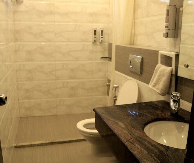 Comfort Inn Silver Arch Hotel, Mussoorie