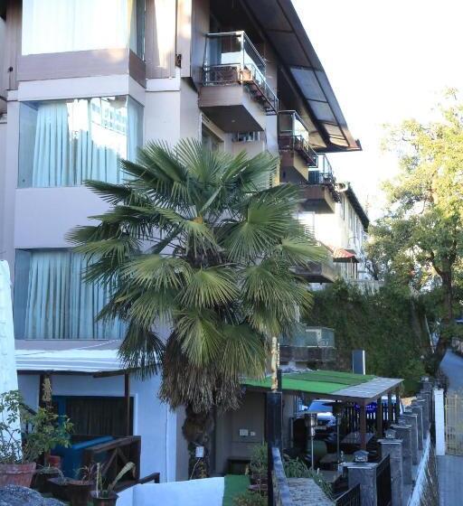 Comfort Inn Silver Arch Hotel, Mussoorie