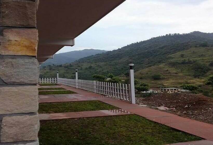 فندق Sun Village Resort By Grb