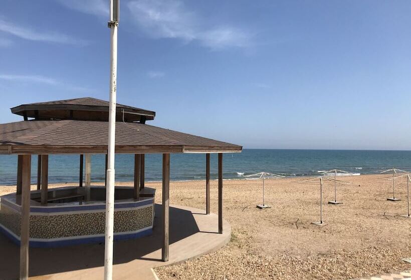 Отель Golden Beach