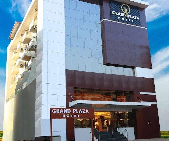 ホテル Royal Plaza Suites By Rak Rooms, Mangaluru