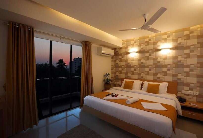ホテル Royal Plaza Suites By Rak Rooms, Mangaluru