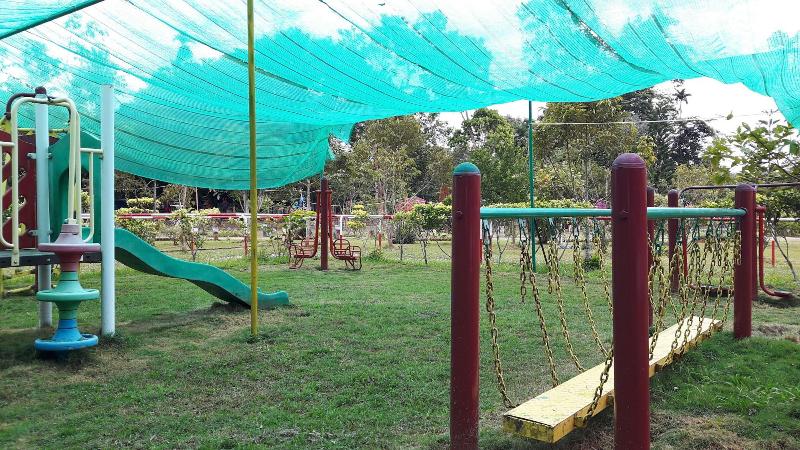 فندق Kampung Janda Baik