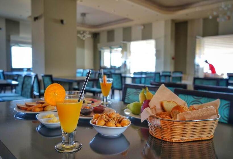 בית מלון כפרי Kokoni Beach