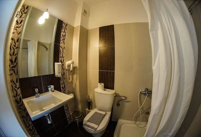 בית מלון כפרי Kokoni Beach