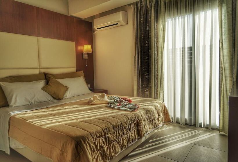 בית מלון כפרי Kokoni Beach