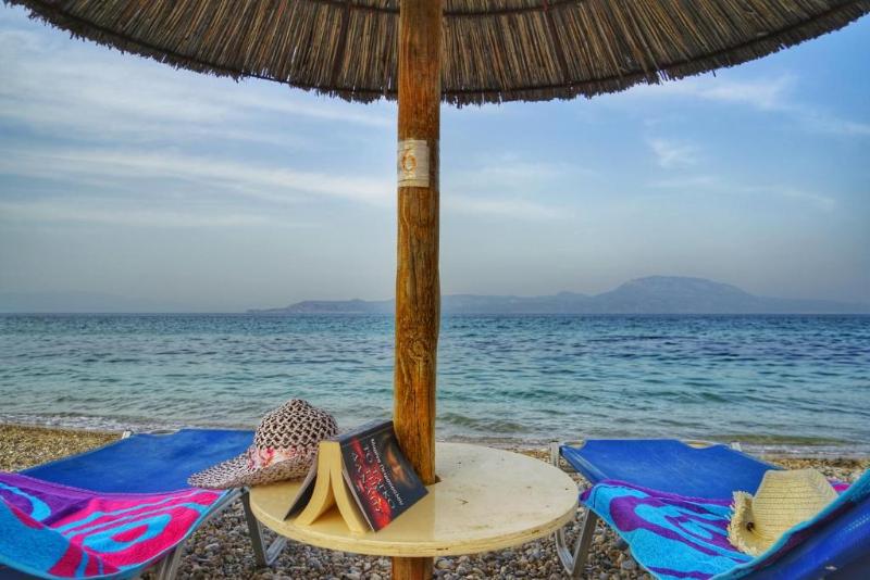 בית מלון כפרי Kokoni Beach