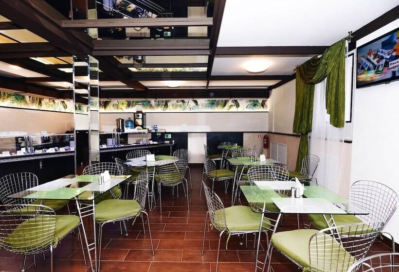 בית מלון כפרי Life