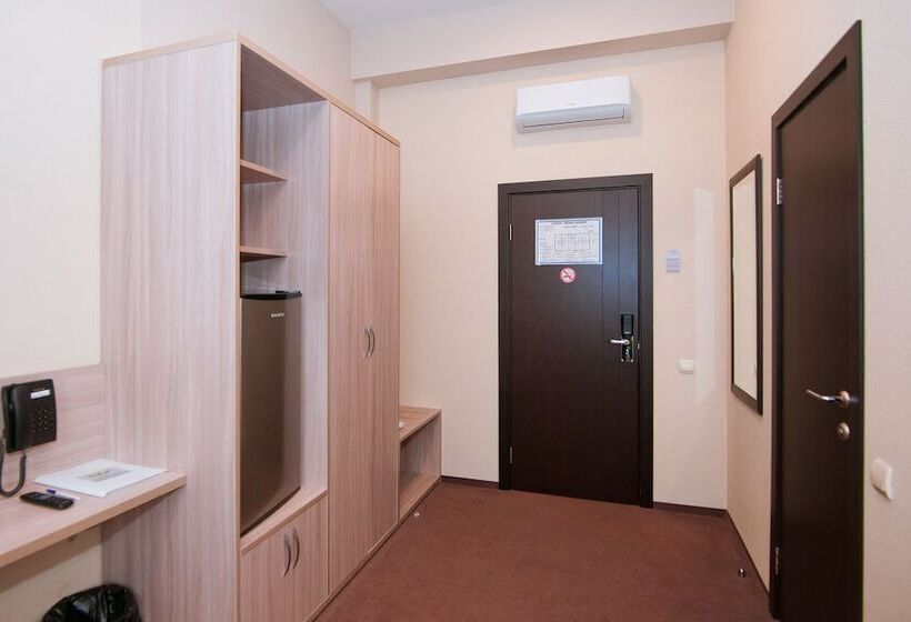 בית מלון כפרי Life